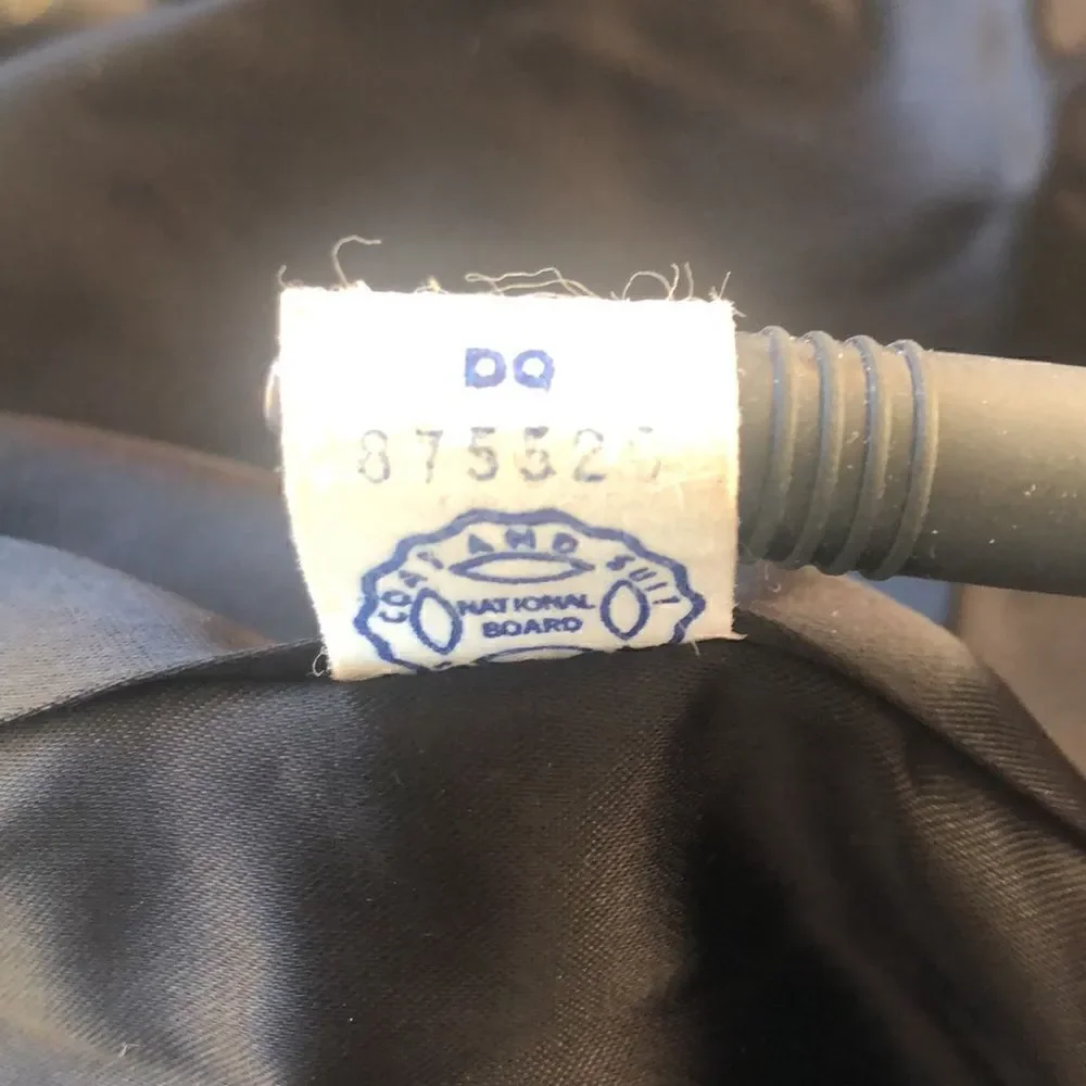 Vintage RANSOHOFFS black 100% baby Llama wool winter coat. Double breasted - Picture 11 of 17